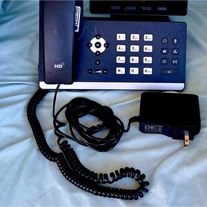 Yealink Yealink SIP-T54W - Prime Business Phone LCD screen.